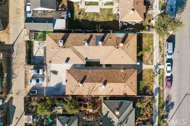 1307 1311 Oregon Street, Bakersfield CA: https://media.crmls.org/medias/2cf54658-a15a-4713-8eae-2a04fb5a134d.jpg