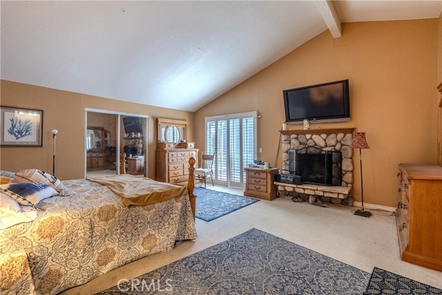 2241 N 1st Avenue, Upland CA: https://media.crmls.org/medias/2cf649bf-d508-4045-bee2-e45d99bb0538.jpg