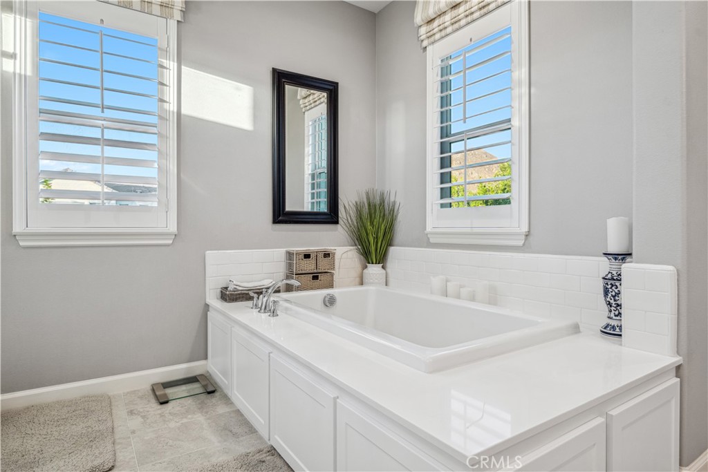 2cf64f23 C2e6 472e Be84 9b7a88a072d9