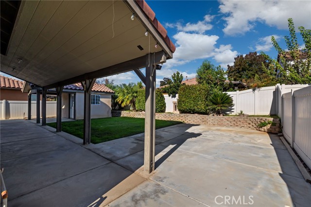 Detail Gallery Image 24 of 30 For 10114 Oporto Way, Bakersfield,  CA 93306 - 3 Beds | 3 Baths