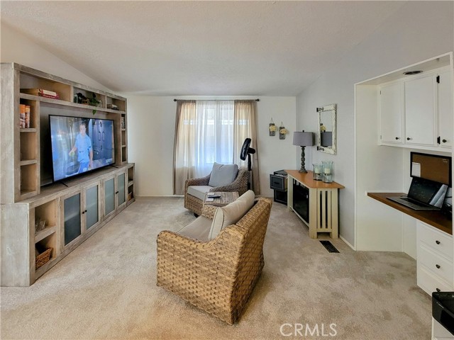 581 N Crawford #129, Dinuba, CA, 93618 581 N Crawford #129, Dinuba, CA, 93618