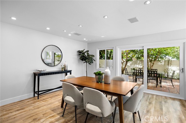 27 Palm Beach Court, Dana Point CA: https://media.crmls.org/medias/2cf7f5d6-aea6-497e-a442-a5bab4a9a66e.jpg