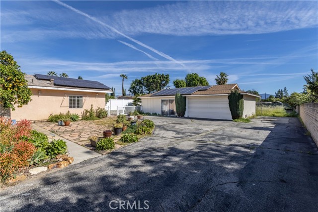 Detail Gallery Image 49 of 74 For 9826 Columbus, North Hills,  CA 91343 - 7 Beds | 5/1 Baths