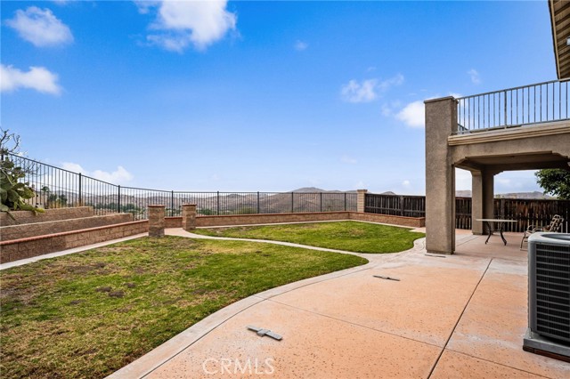 16219 Skyridge Drive, Riverside CA: https://media.crmls.org/medias/2cf8a863-f23b-4974-88da-9f3d478724f8.jpg