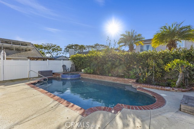 Detail Gallery Image 35 of 44 For 565 Rosalinda Dr, Oxnard,  CA 93030 - 3 Beds | 2 Baths