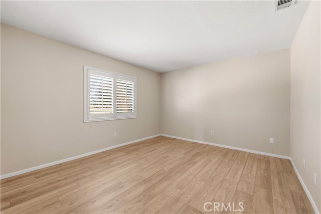 Detail Gallery Image 15 of 29 For 761 Kingfisher, Corona,  CA 92879 - 3 Beds | 2/1 Baths