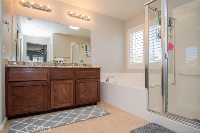 12934 Pearblossom Street, Hesperia CA: https://media.crmls.org/medias/2cfbbdea-6389-4ba2-b469-4b2e9f5997d5.jpg