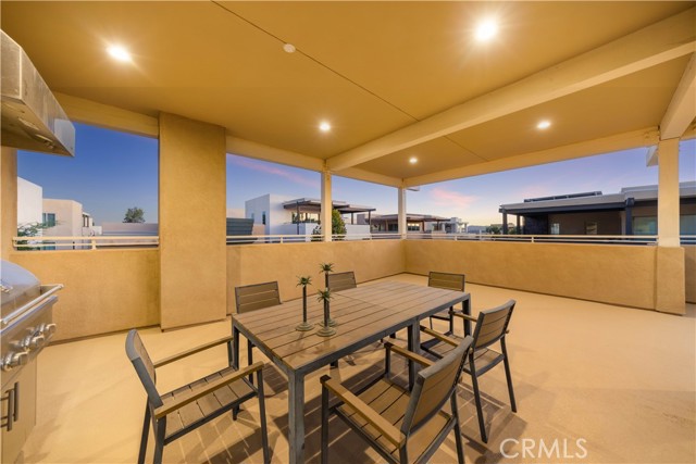 Detail Gallery Image 55 of 70 For 126 Interval, Irvine,  CA 92618 - 5 Beds | 4 Baths