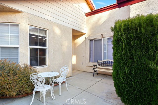 Detail Gallery Image 3 of 32 For 19020 Stoddard Way, Apple Valley,  CA 92308 - 2 Beds | 2 Baths