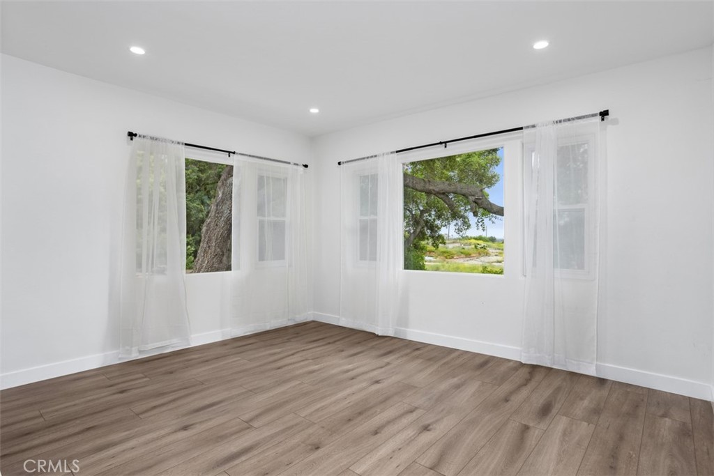 MLS #SW25230663 image #12