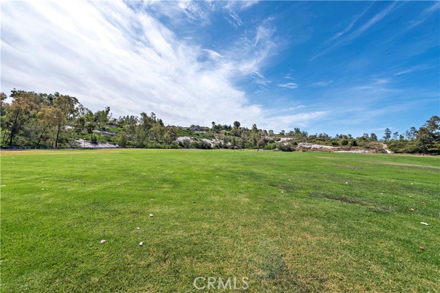 Detail Gallery Image 25 of 50 For 32163 Fall River Rd, Rancho Santa Margarita,  CA 92679 - 5 Beds | 3 Baths