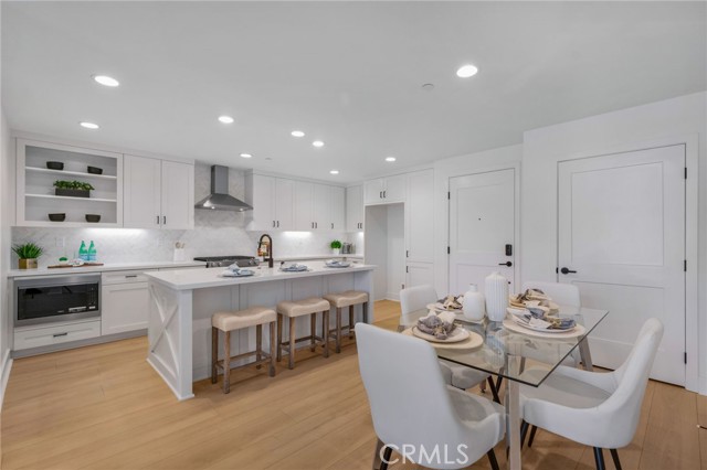 Image 8 of 39 For 1103 Catania Ct.  207