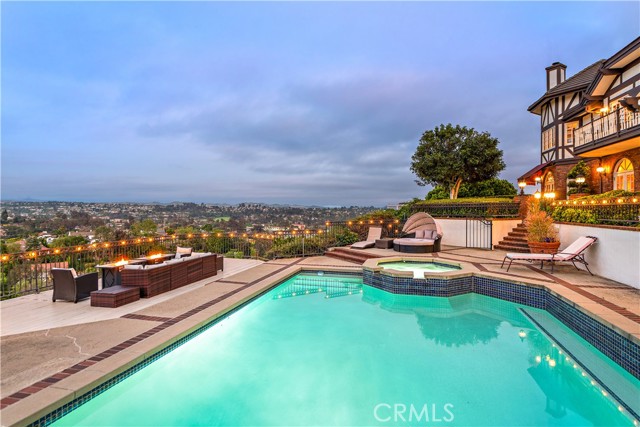 26126 Oroville Place, Laguna Hills CA: https://media.crmls.org/medias/2cfe9a13-4da8-4724-ad19-7bb1a240927c.jpg
