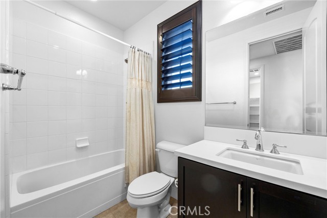 Detail Gallery Image 29 of 51 For 62 Holmes Pl, Tustin,  CA 92782 - 5 Beds | 4/1 Baths