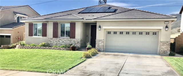 5136 Godinez Dr, Fontana, CA 92336