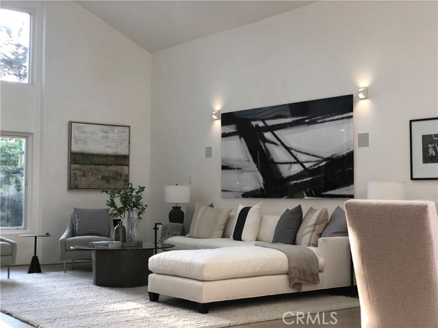 5714 Vantage Avenue, Valley Village CA: https://media.crmls.org/medias/2cff64f5-b646-4a01-b9bd-90639d94bcf2.jpg