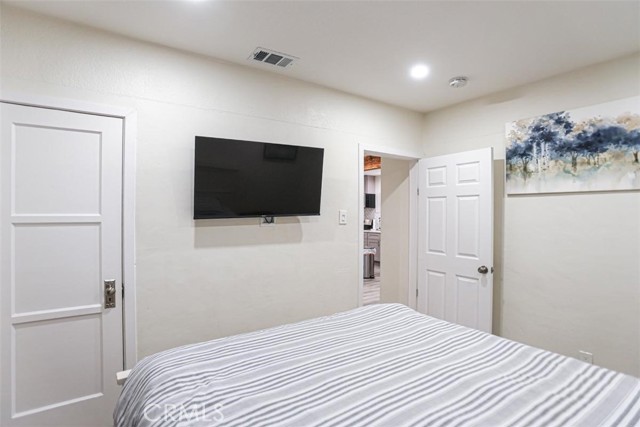 Image 20 of 28 For 6792 Gaviota