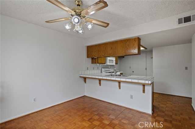 Detail Gallery Image 27 of 63 For 18520 Glenview Ct, Tehachapi,  CA 93561 - 3 Beds | 3/1 Baths