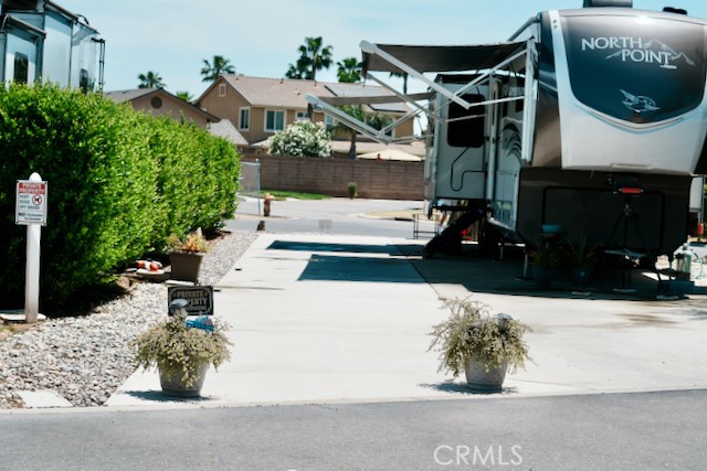 5001 E Robertson Blvd #44, Madera CA: https://media.crmls.org/medias/2d00c072-30e2-4a7e-bd30-62072e6dae93.jpg
