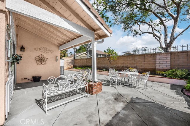 Detail Gallery Image 24 of 26 For 5890 via Santana, Yorba Linda,  CA 92887 - 3 Beds | 2 Baths