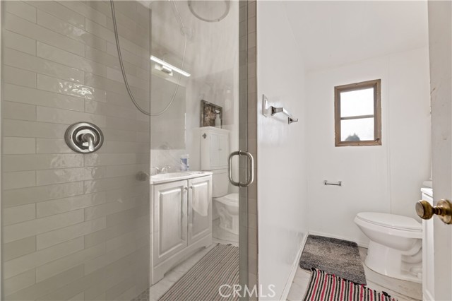 Detail Gallery Image 6 of 20 For 10711 Sherman Grove #36,  Sunland,  CA 91040 - 2 Beds | 1/1 Baths