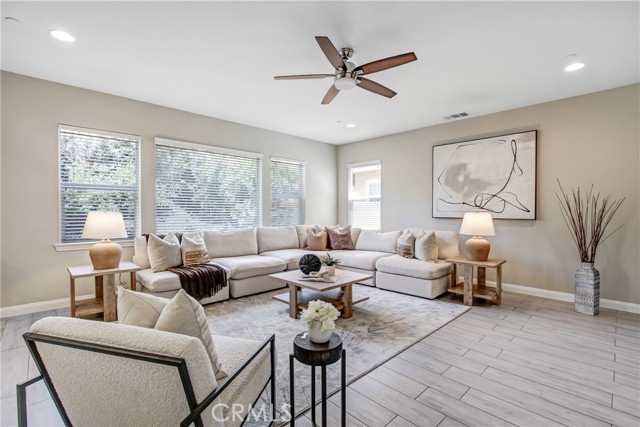 Detail Gallery Image 31 of 68 For 31454 Polo Creek Dr, Temecula,  CA 92591 - 5 Beds | 4/1 Baths