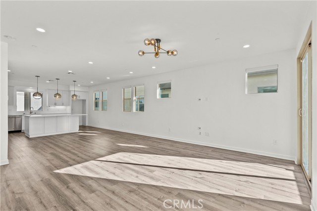 Detail Gallery Image 29 of 56 For 19542 Empire Ln, Northridge,  CA 91324 - 4 Beds | 4 Baths