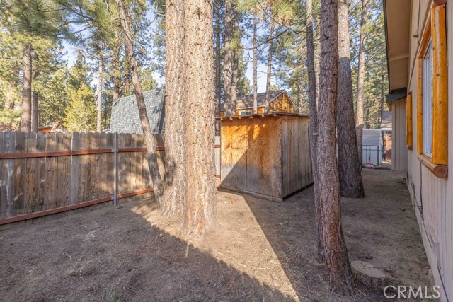 Detail Gallery Image 29 of 29 For 817 E Barker, Big Bear City,  CA 92314 - 3 Beds | 2 Baths