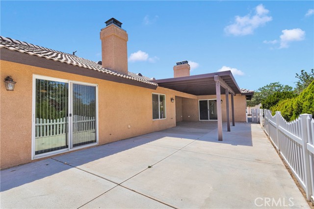 14572 Sultana Street, Hesperia CA: https://media.crmls.org/medias/2d027dbd-ae2b-4c9c-b7c9-e8e8a54dfc85.jpg
