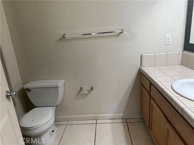 Detail Gallery Image 11 of 24 For 692 Gateway, Merced,  CA 95340 - 3 Beds | 2 Baths