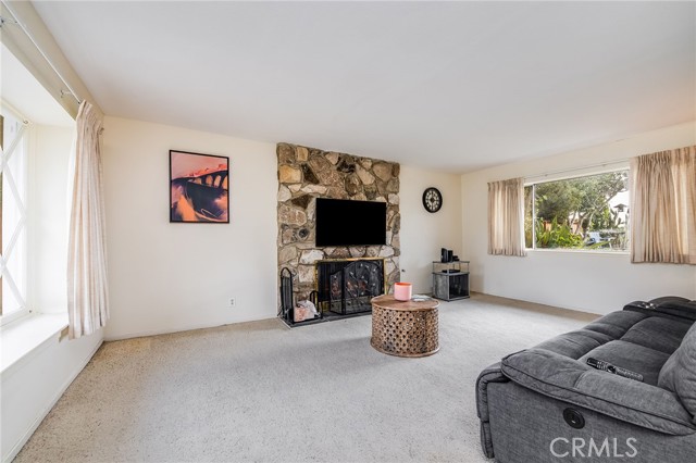 Detail Gallery Image 24 of 50 For 24308 Shrewsbury, West Hills,  CA 91307 - 4 Beds | 3 Baths