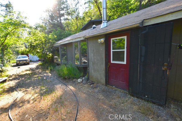 50721 State Highway 96, Klamath River CA: https://media.crmls.org/medias/2d03fae6-13e6-445a-b8cb-1aa40708fb70.jpg