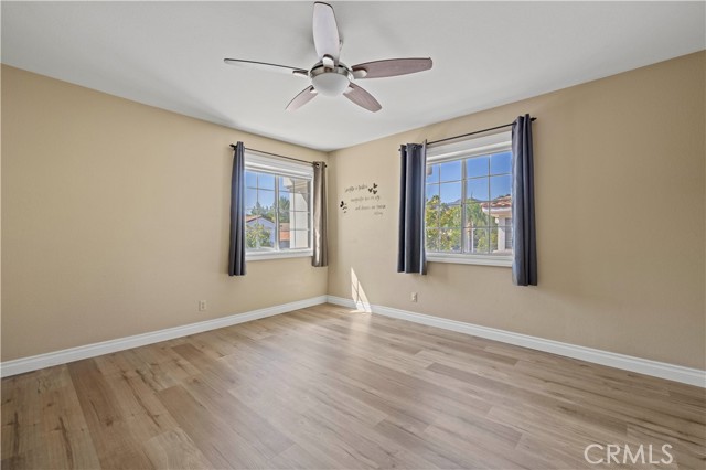 25815 Dickens Court, Stevenson Ranch CA: https://media.crmls.org/medias/2d0434f1-a5e4-458d-b50d-a811e4f84658.jpg