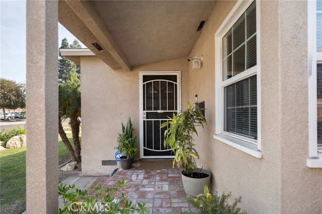 Detail Gallery Image 3 of 29 For 12116 Olive St, Norwalk,  CA 90650 - 4 Beds | 1/1 Baths