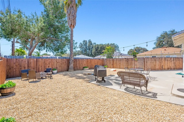 3587 Sepulveda Avenue, San Bernardino CA: https://media.crmls.org/medias/2d0573e4-f1c0-4f51-98fa-450c8a9160a9.jpg