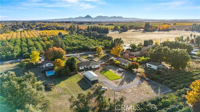 678 Colusa, Gridley CA: https://media.crmls.org/medias/2d07232a-20b2-4b44-b40f-e84a7c2f3761.jpg