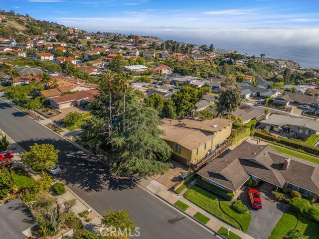 Detail Gallery Image 4 of 44 For 30211 via Rivera, Rancho Palos Verdes,  CA 90275 - 4 Beds | 3 Baths