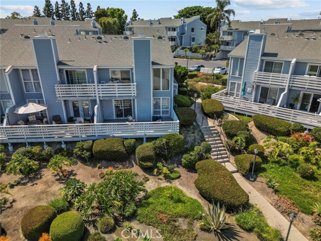 24572 Harbor View Drive, Dana Point CA: https://media.crmls.org/medias/2d085131-3ea6-48eb-8a2e-dbf5f6f49f39.jpg