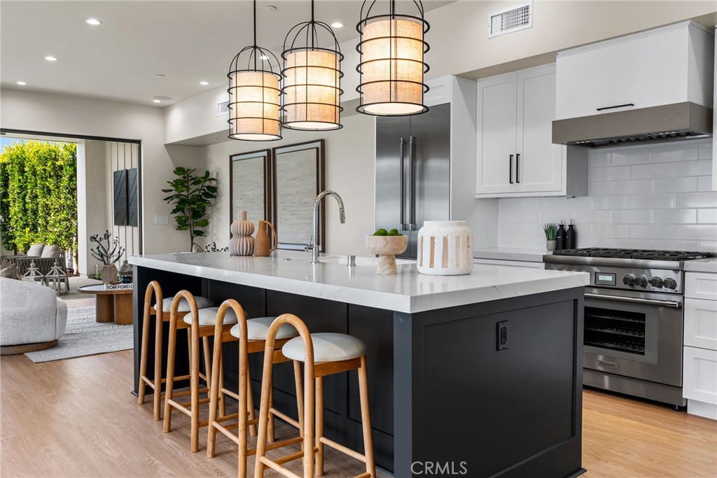 2d08ab04 D9eb 437c B089 F7060c2a9d35