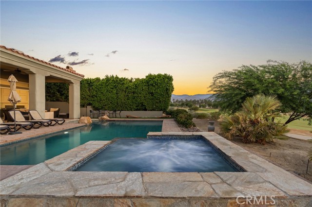 55675 Turnberry Way, La Quinta CA: https://media.crmls.org/medias/2d094018-108b-40af-810b-53fe92a5a960.jpg