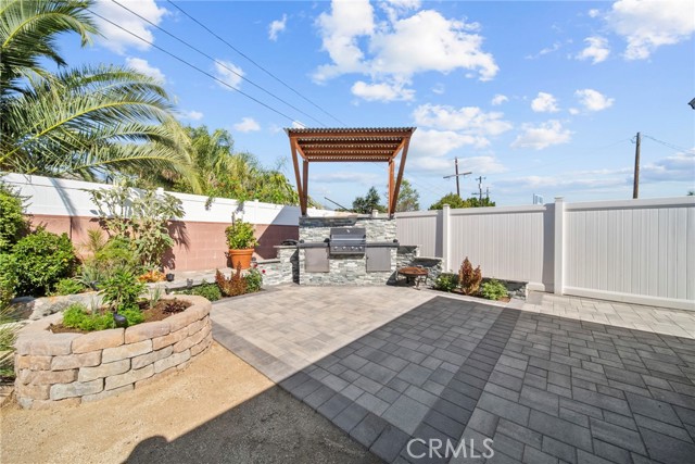 Detail Gallery Image 32 of 38 For 10111 Elkwood, Sun Valley,  CA 91352 - 3 Beds | 1 Baths