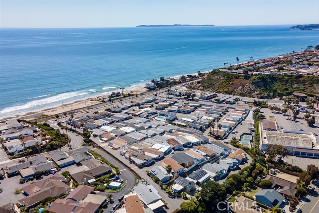 114 Shell Drive, San Clemente CA: https://media.crmls.org/medias/2d096210-dae2-4320-96c6-e9369a444515.jpg