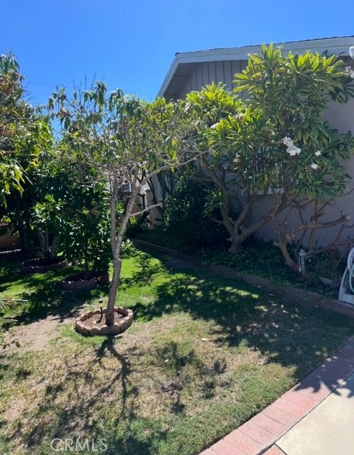 14691 ONTARIO Drive, Westminster CA: https://media.crmls.org/medias/2d0aac18-31ce-4f99-b473-489167fdb03e.jpg