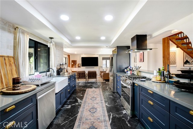 Detail Gallery Image 13 of 53 For 17295 Ridge Canyon Dr, Riverside,  CA 92506 - 4 Beds | 2/1 Baths