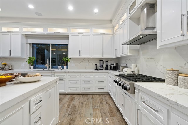 Detail Gallery Image 9 of 33 For 5721 Winchester Ct, Rancho Cucamonga,  CA 91737 - 5 Beds | 5/1 Baths