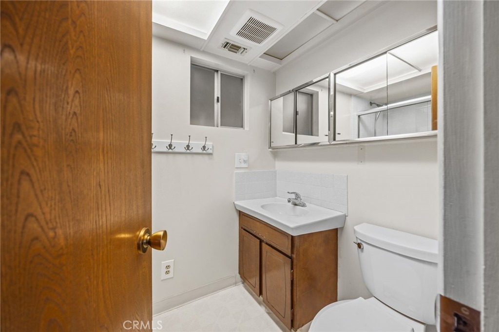 2130 El Norte - photo 12