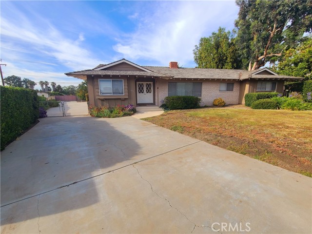 1463 Strawberry Hill Road, Thousand Oaks CA: https://media.crmls.org/medias/2d0bcf8b-e71c-4934-b8a8-93bed267da0f.jpg
