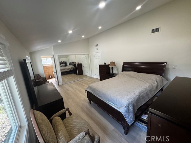 20537 Aetna Street, Woodland Hills CA: https://media.crmls.org/medias/2d0c518b-f7c0-43bc-bf3b-234f80bf14af.jpg