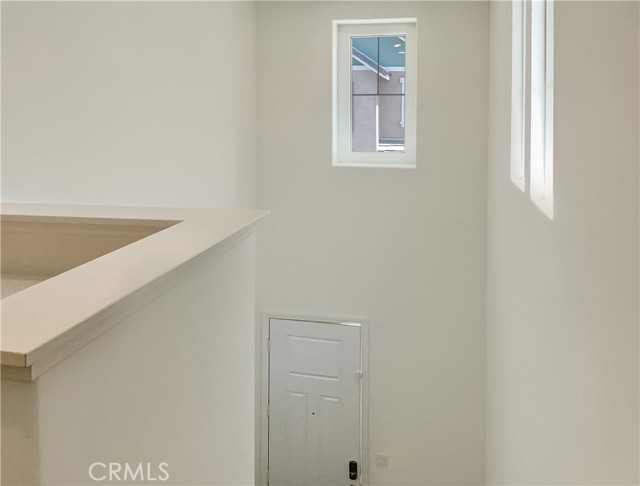 Detail Gallery Image 11 of 18 For 16523 Monteviejo St, Fontana,  CA 92336 - 3 Beds | 2/1 Baths