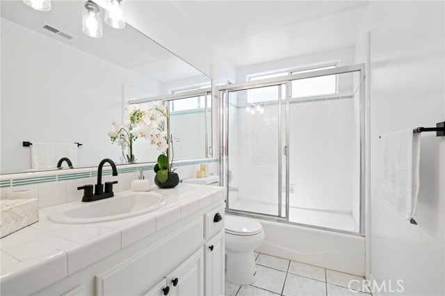 1734 Haynes Lane, Redondo Beach, California 90278, 3 Bedrooms Bedrooms, ,2 BathroomsBathrooms,Residential,Sold,Haynes,TR22049569